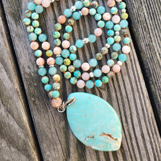 Lange Halskette Türkis Howlith / Amazonit / Mondstein