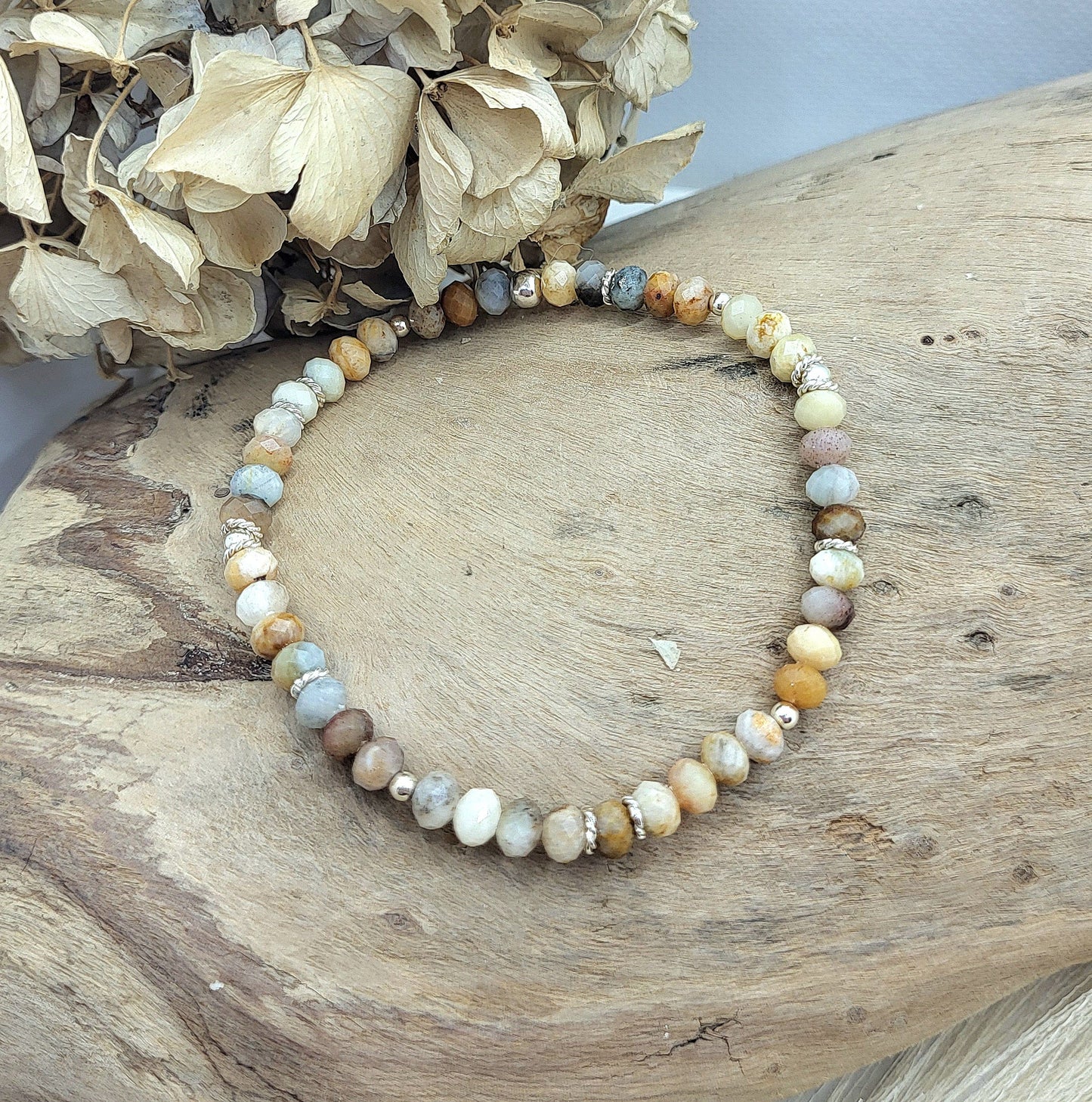 Armbänder Amazonit fac. (6mm) Gr. S