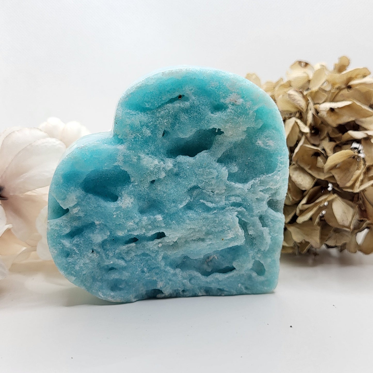 Blaues Aragonit Herz 8,5cm