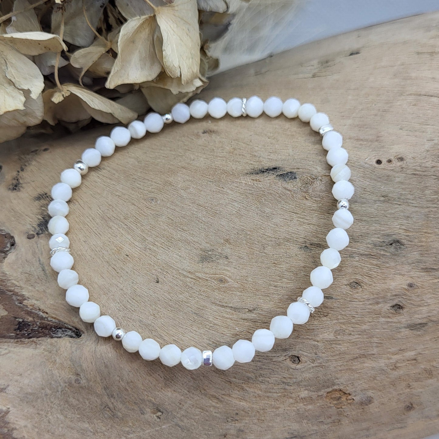 Armband Perlmutt fac. (4mm)